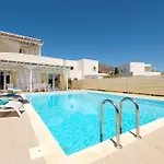 Twin Suns Luxury * Drios