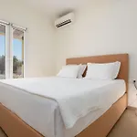 Twin Suns Luxury Villa Drios
