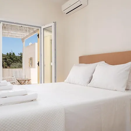 Twin Suns Luxury Вилла *