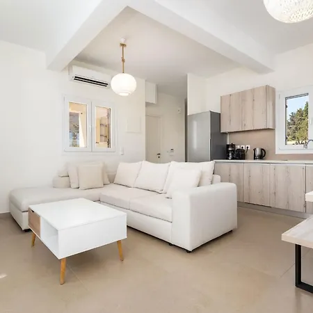 Twin Suns Luxury Вилла