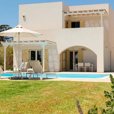 Вилла Twin Suns Luxury *