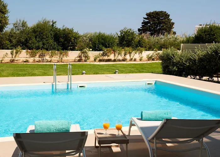 Twin Suns Luxury Вилла *