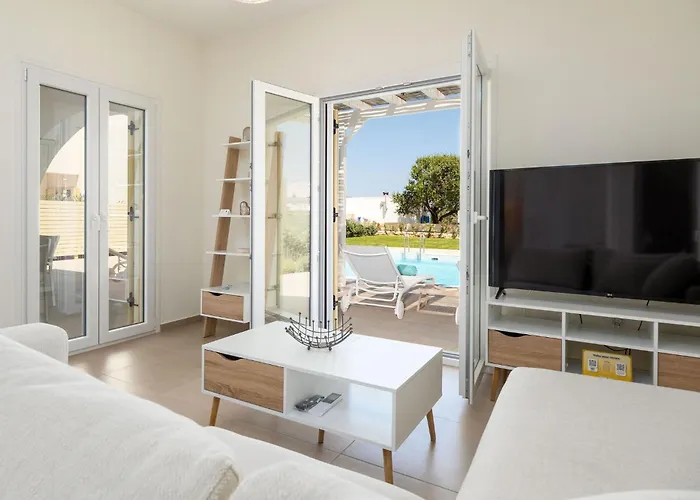 Вилла Twin Suns Luxury