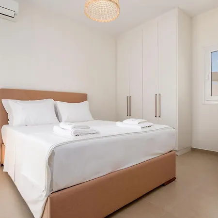 Twin Suns Luxury * Drios